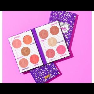 Tarte Blush-Book